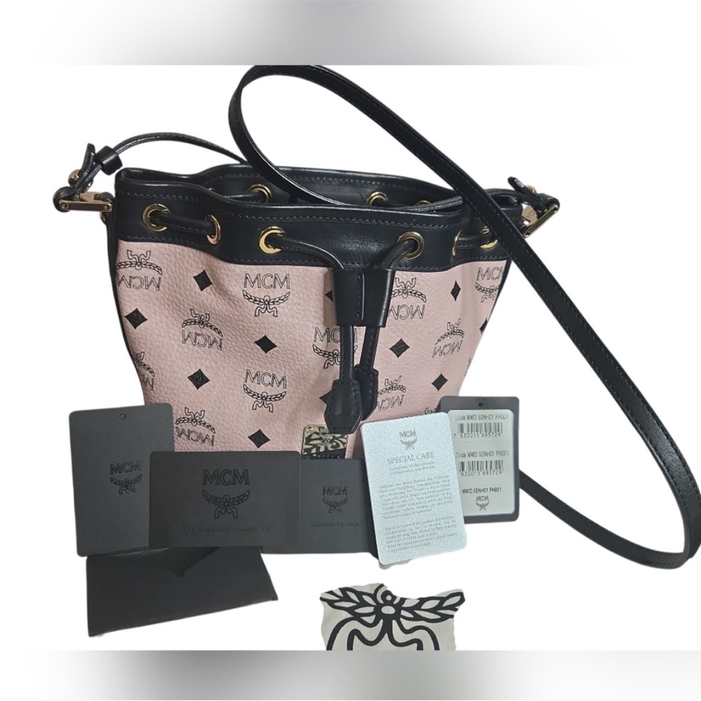 MCM Dessau Drawstring Bag in Visetos - Picture 6 of 10